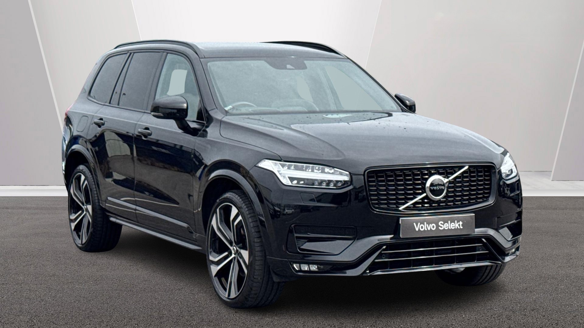 2022 Volvo XC90