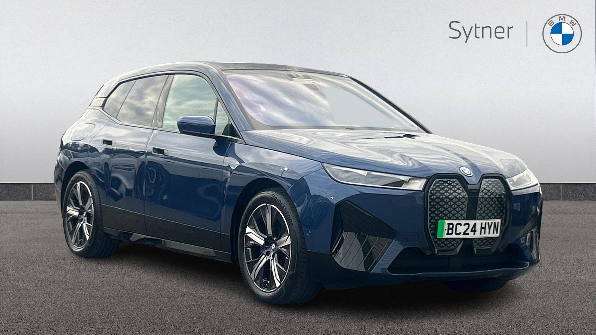 2024 BMW iX