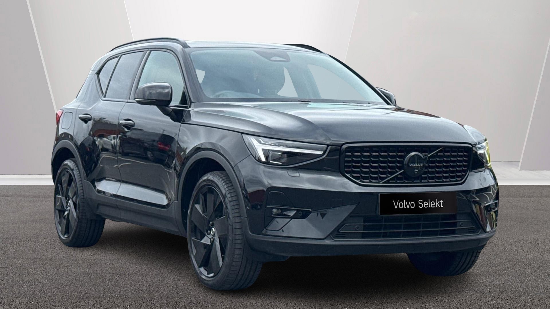 2026 Volvo XC40
