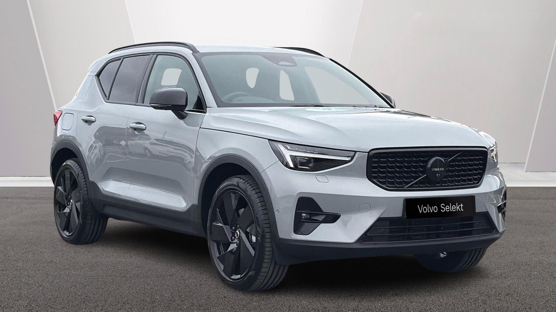 2026 Volvo XC40