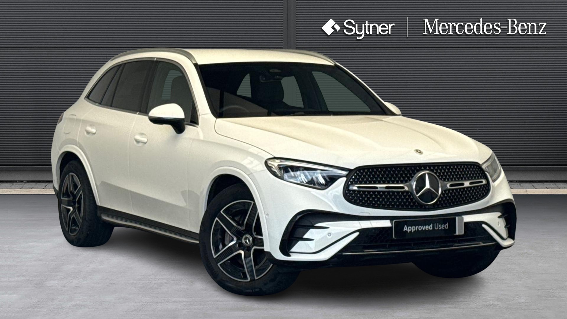 2025 Mercedes-Benz GLC