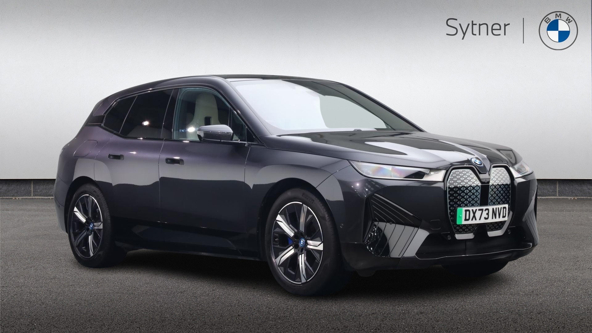 2023 BMW iX