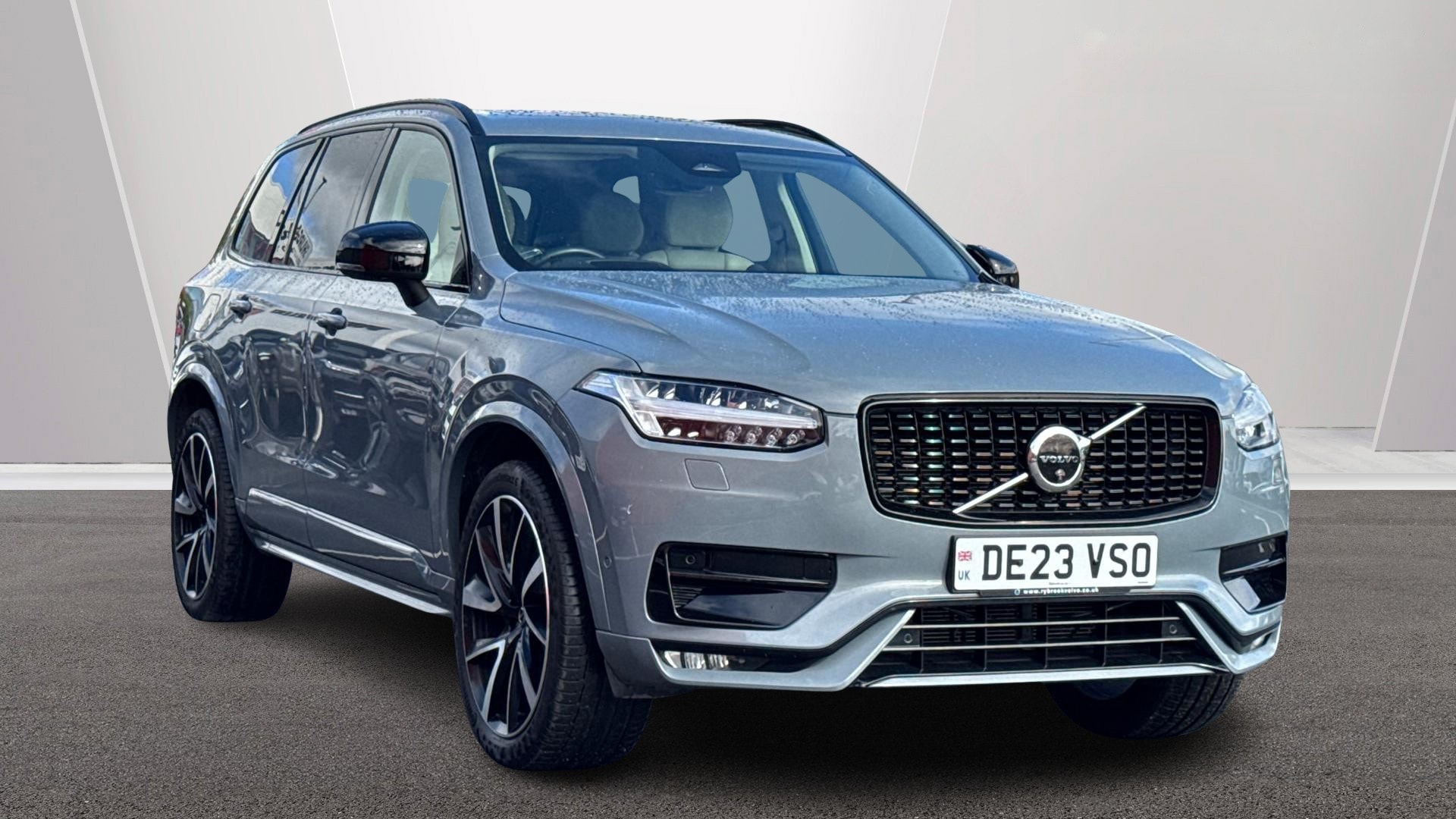 2023 Volvo XC90