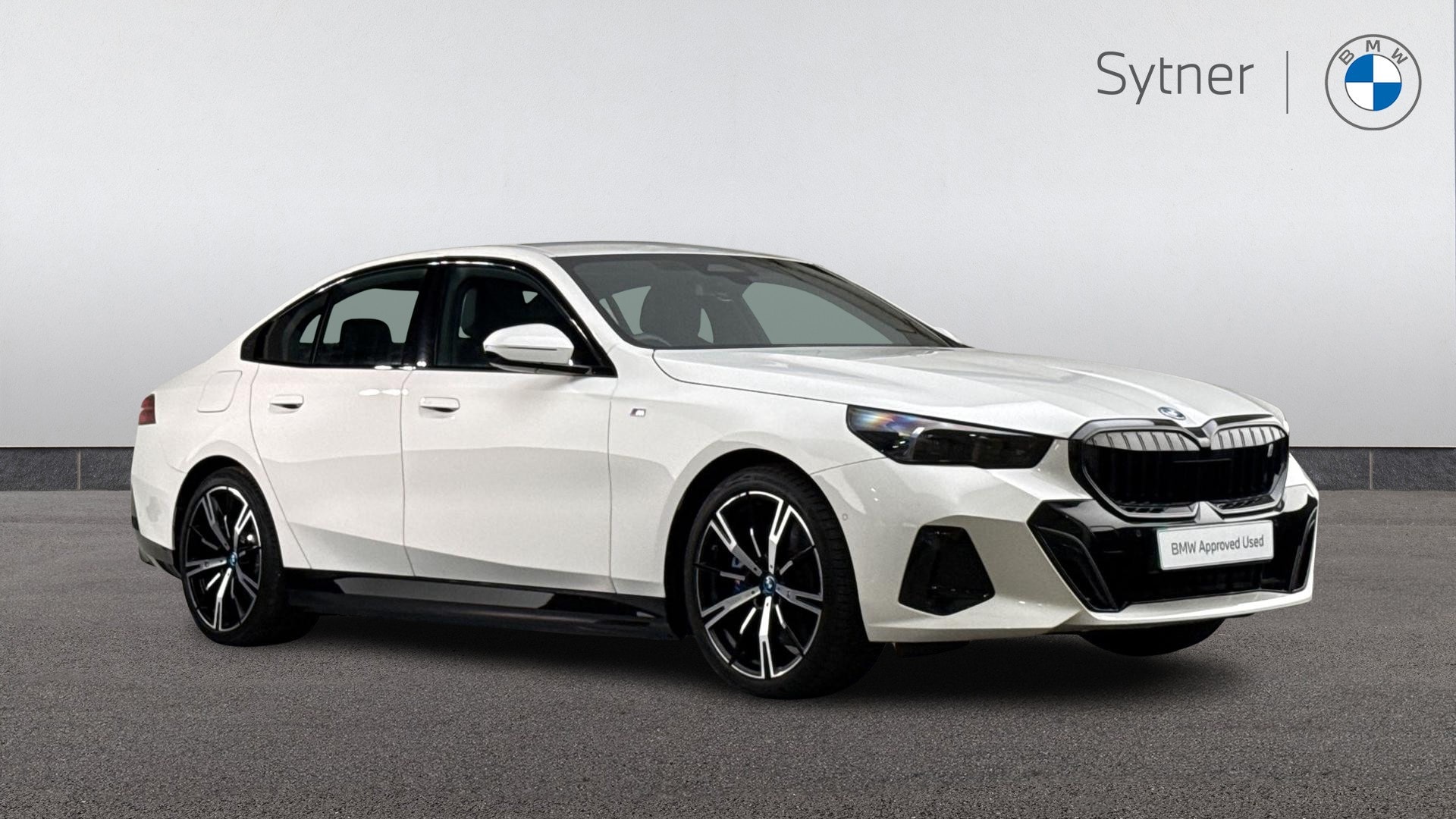 2024 BMW i5