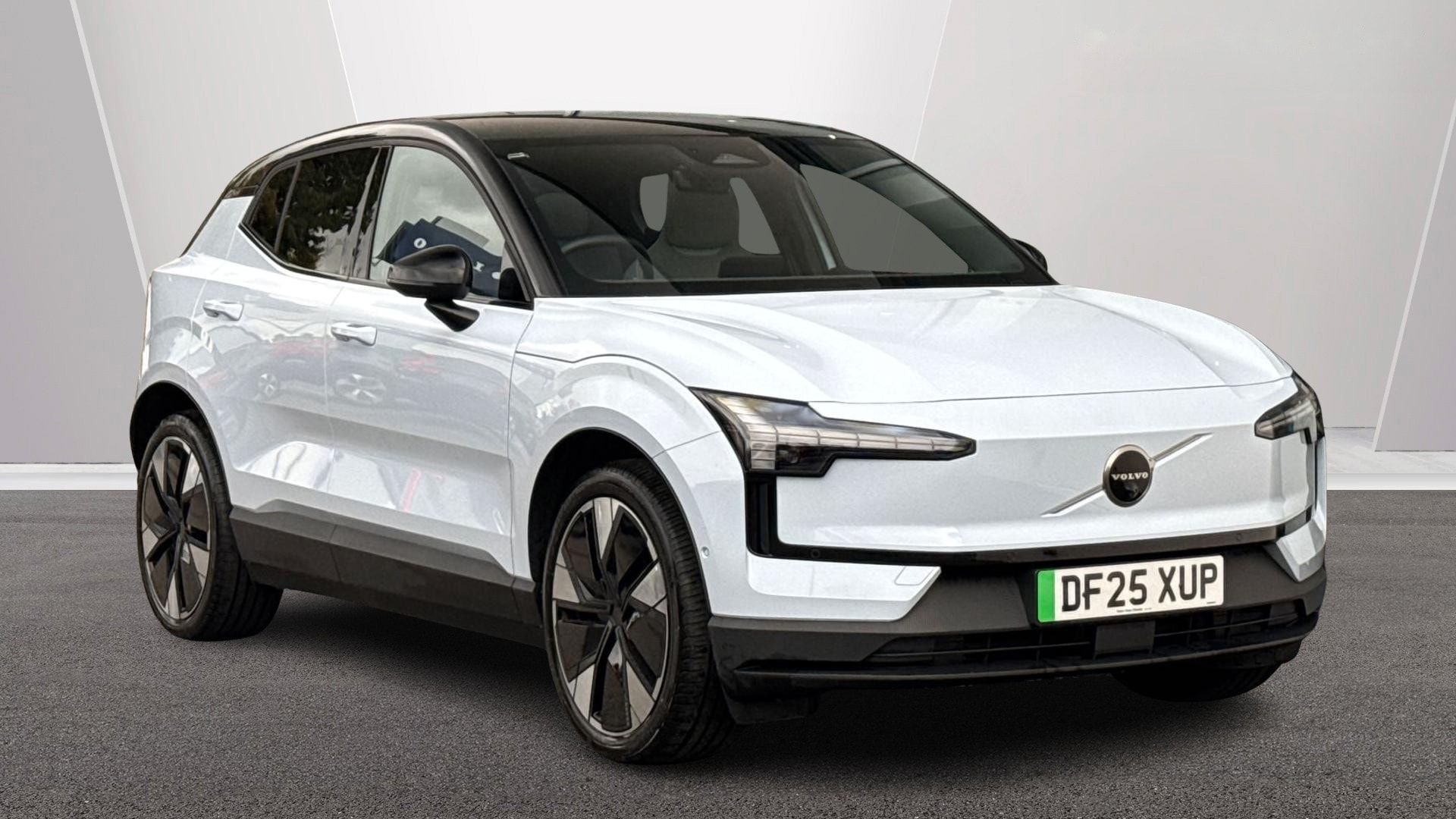 2025 Volvo EX30