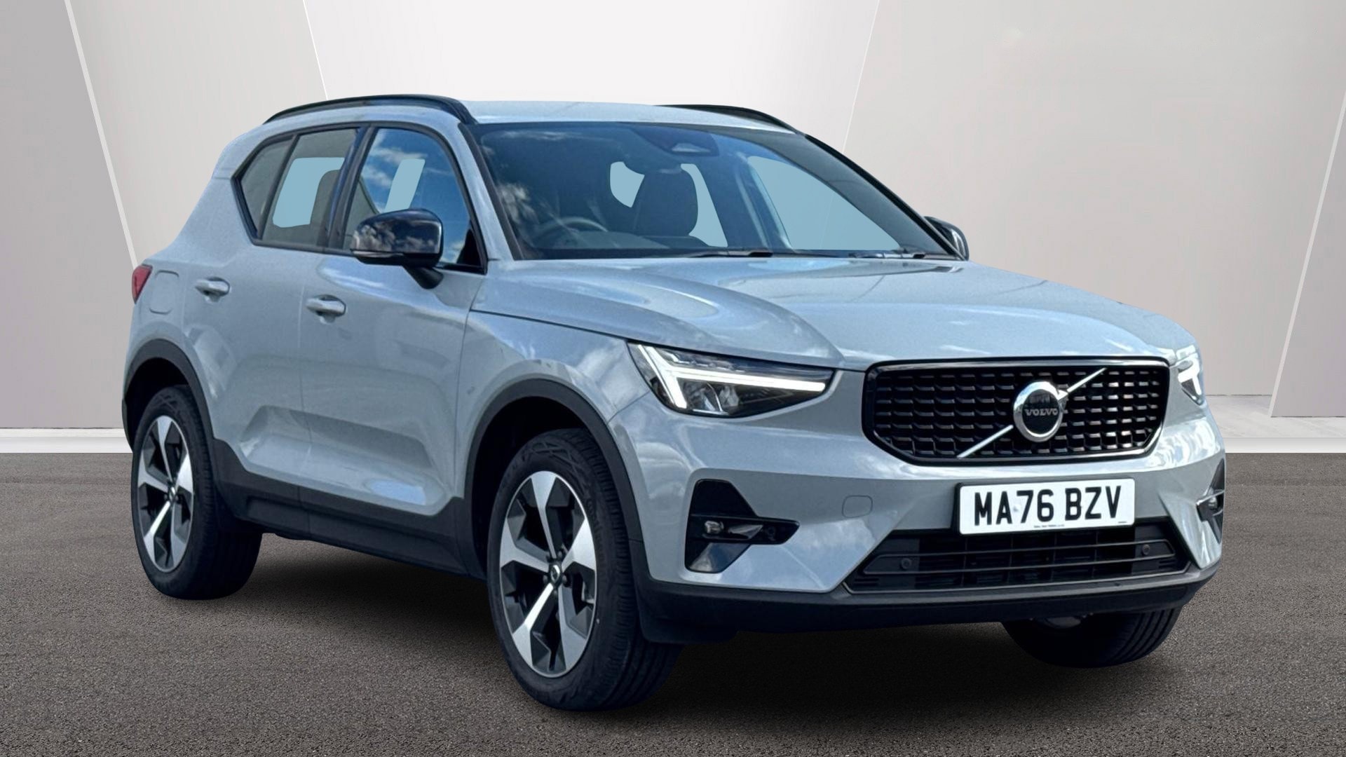 2026 Volvo XC40