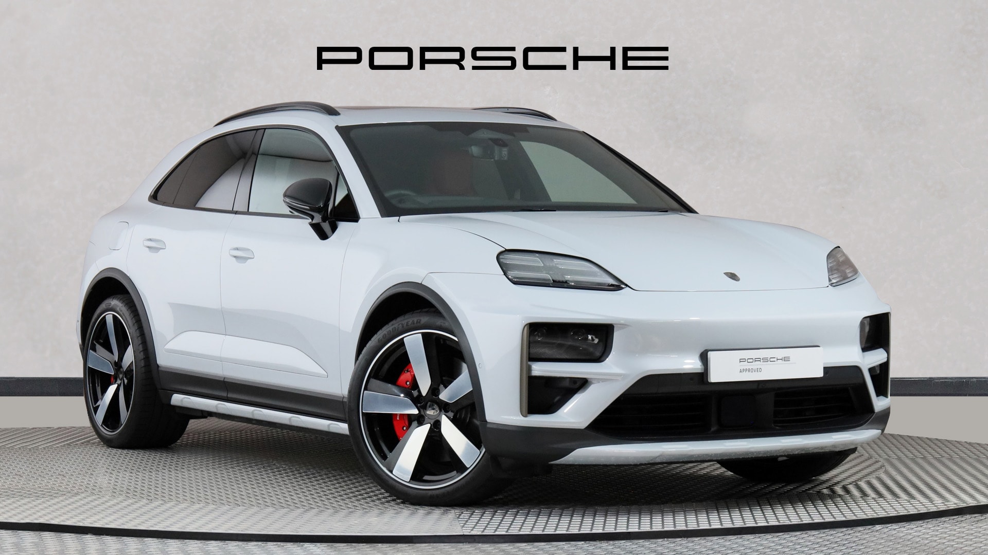 2025 Porsche Macan