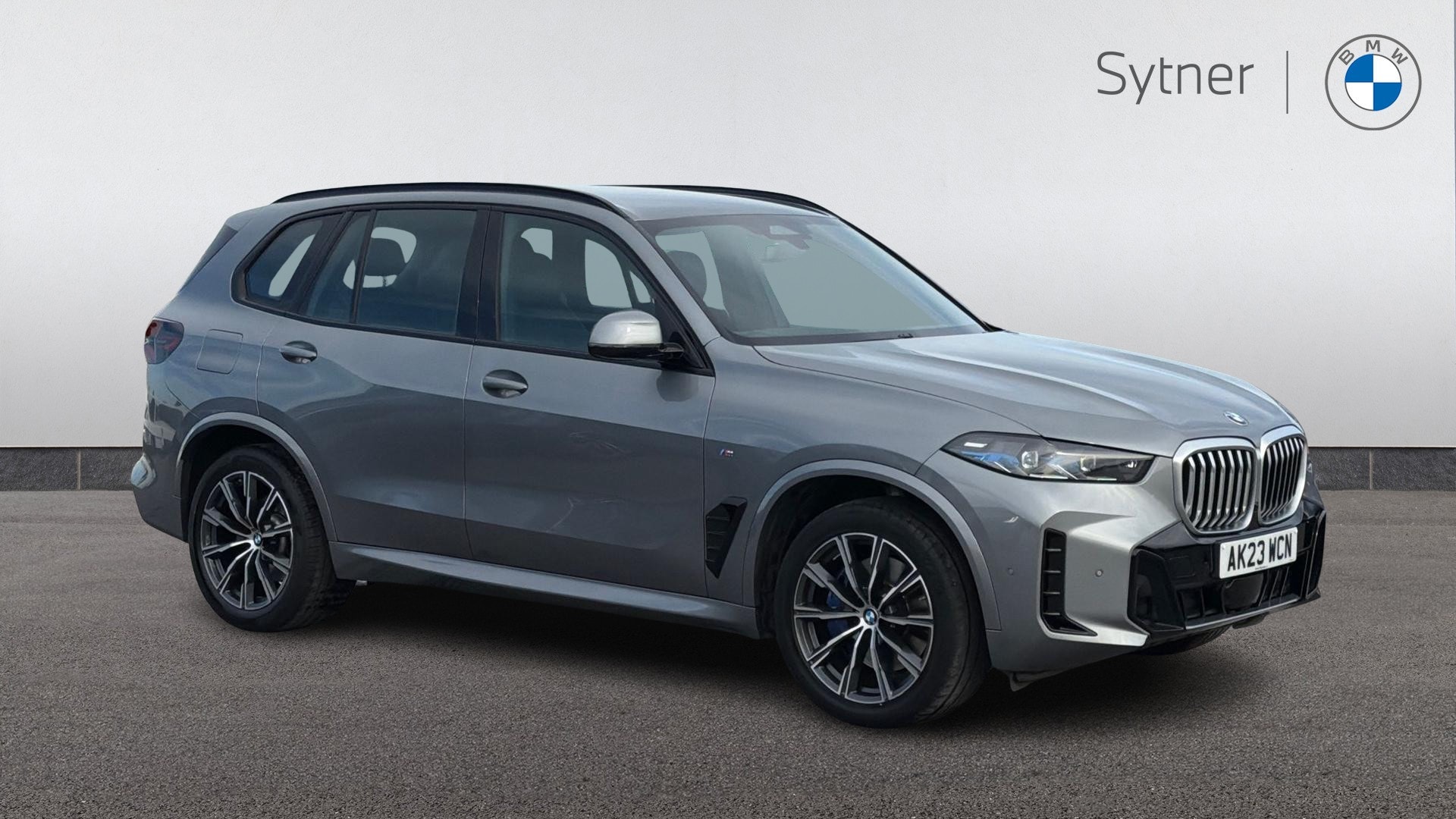 2023 BMW X5
