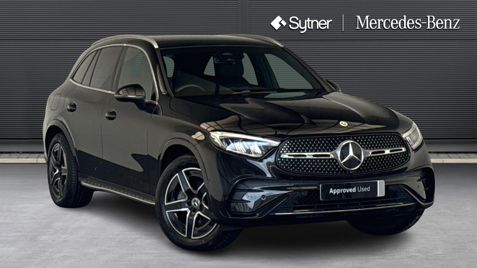 2025 Mercedes-Benz GLC