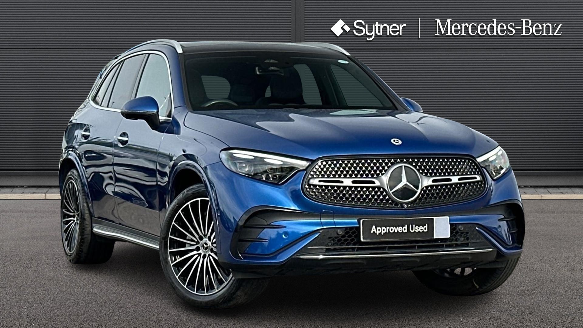 2023 Mercedes-Benz GLC