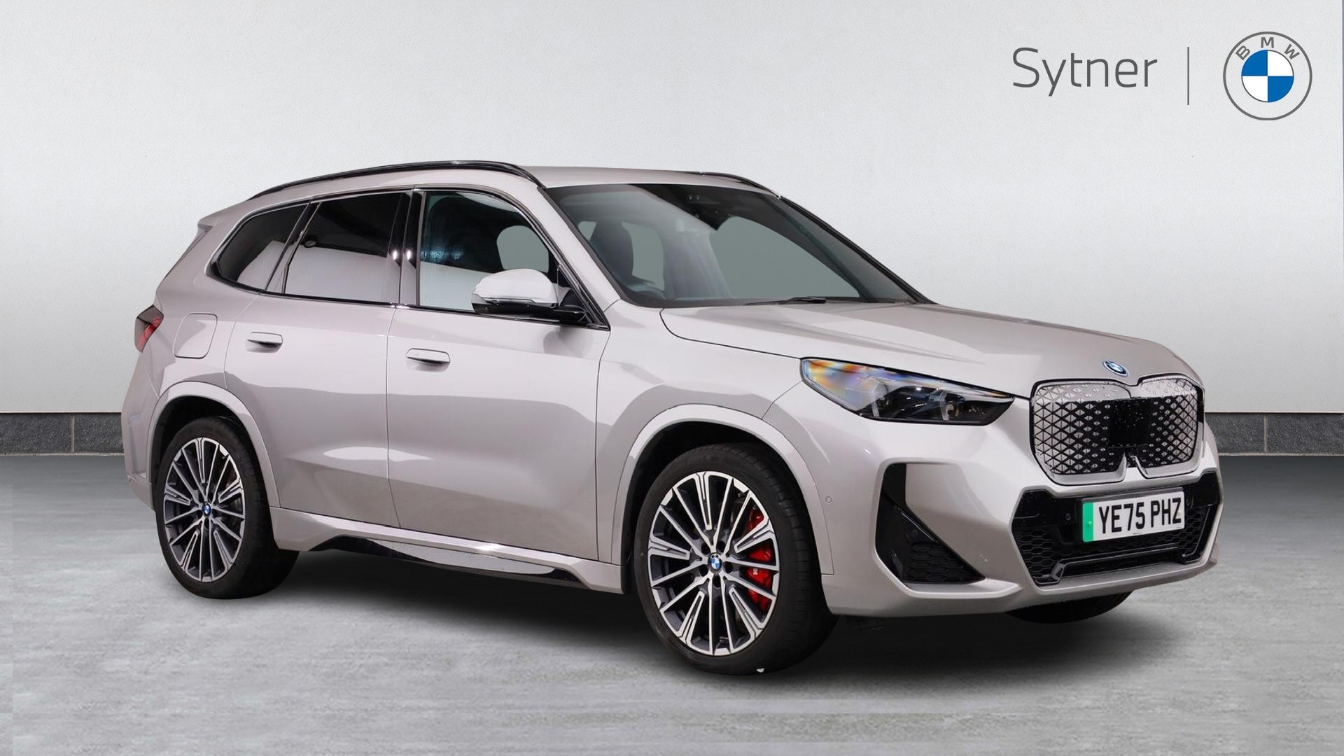 2025 BMW iX1