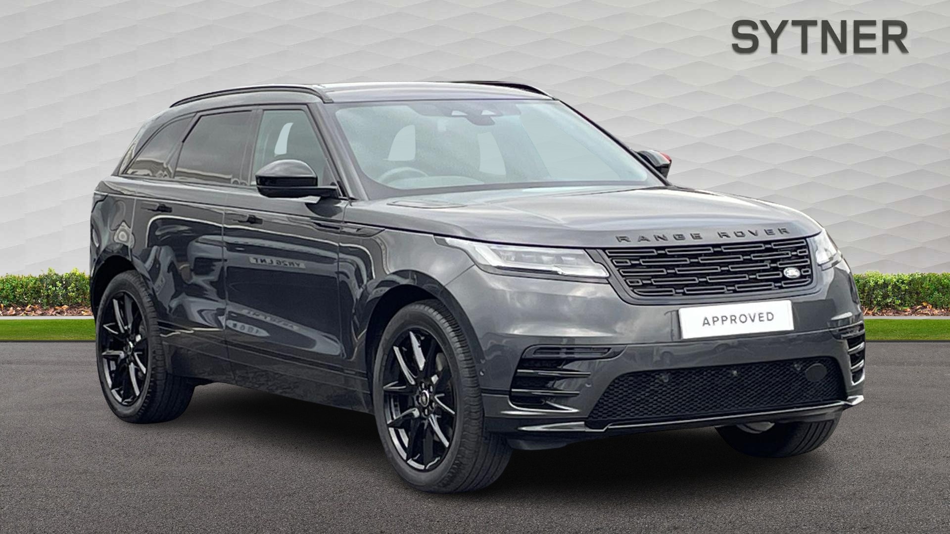 2025 Land Rover Range Rover Velar