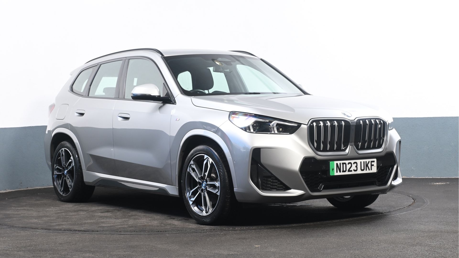 2023 BMW iX1