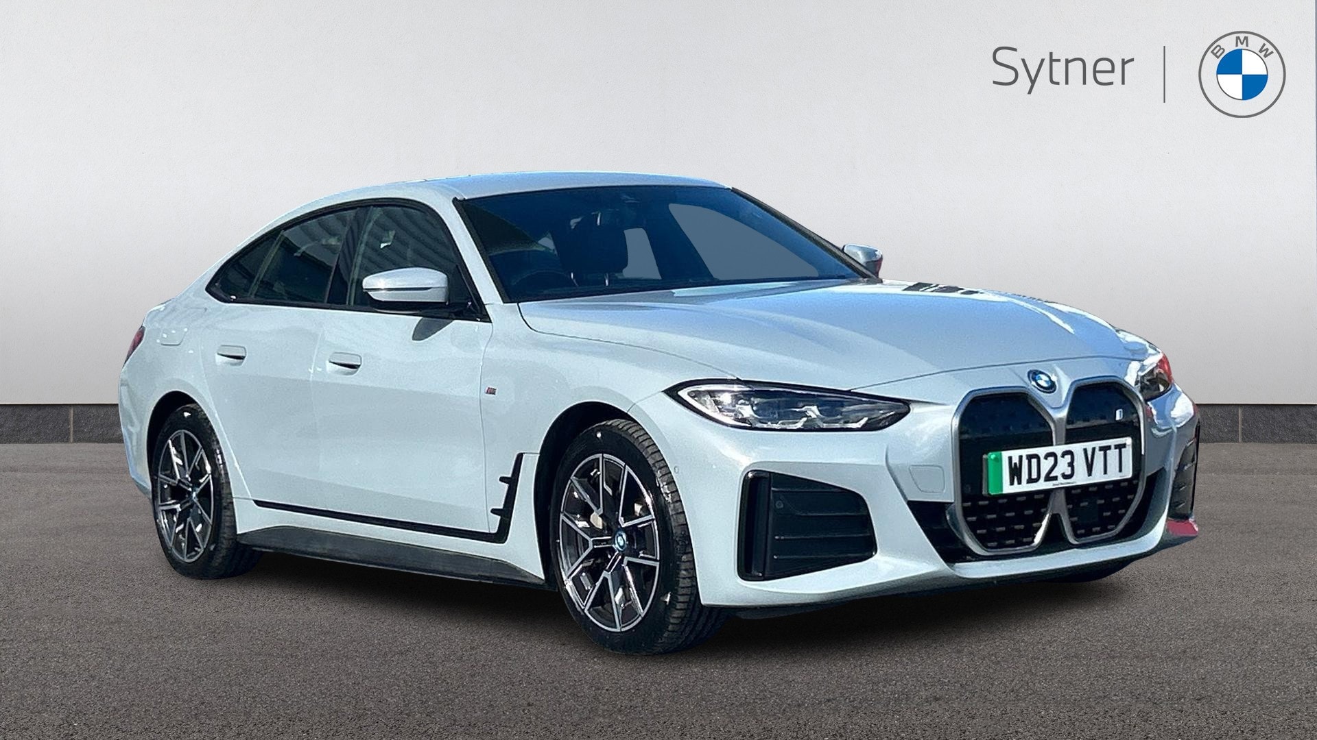 2023 BMW i4