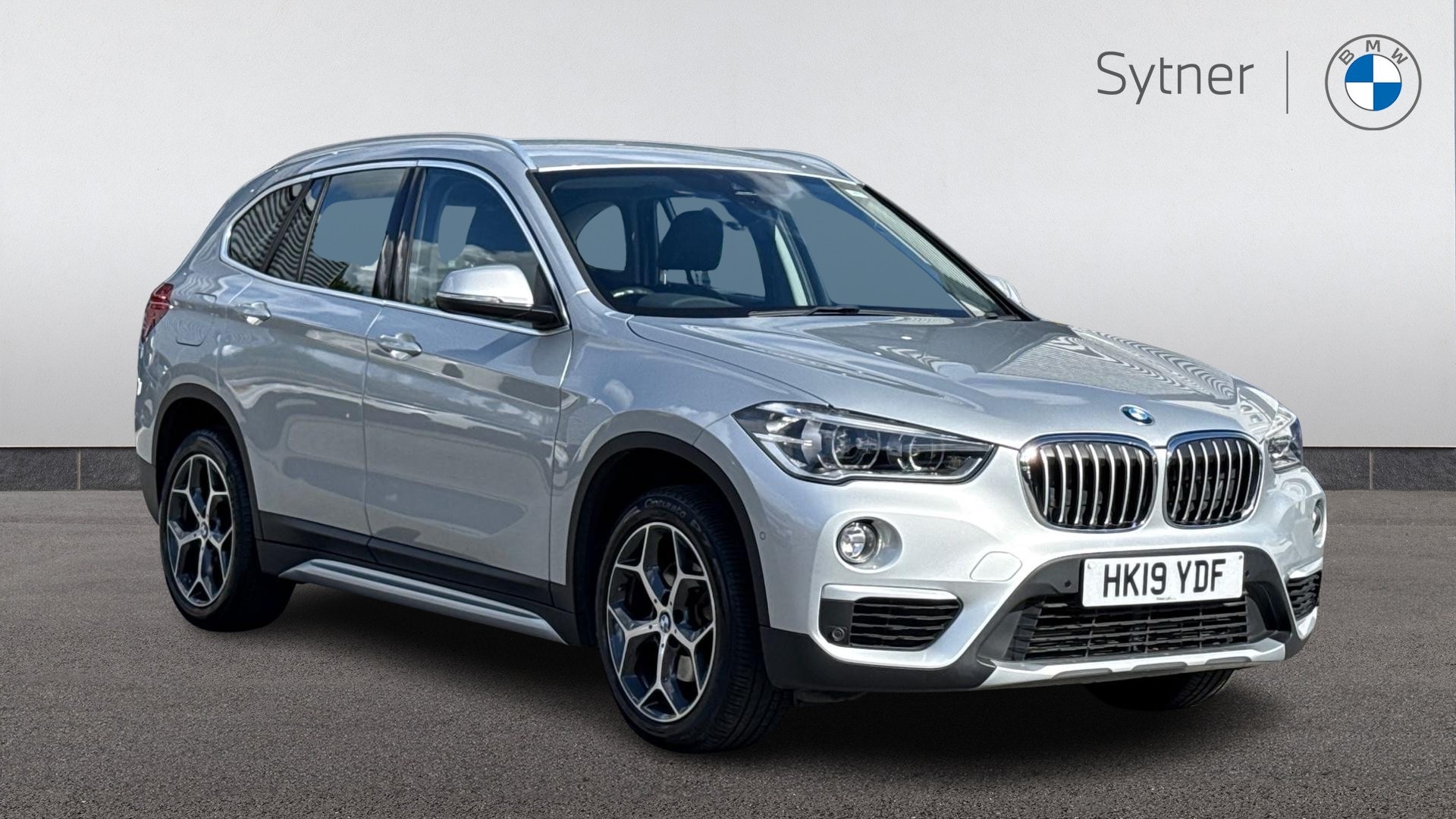2019 BMW X1