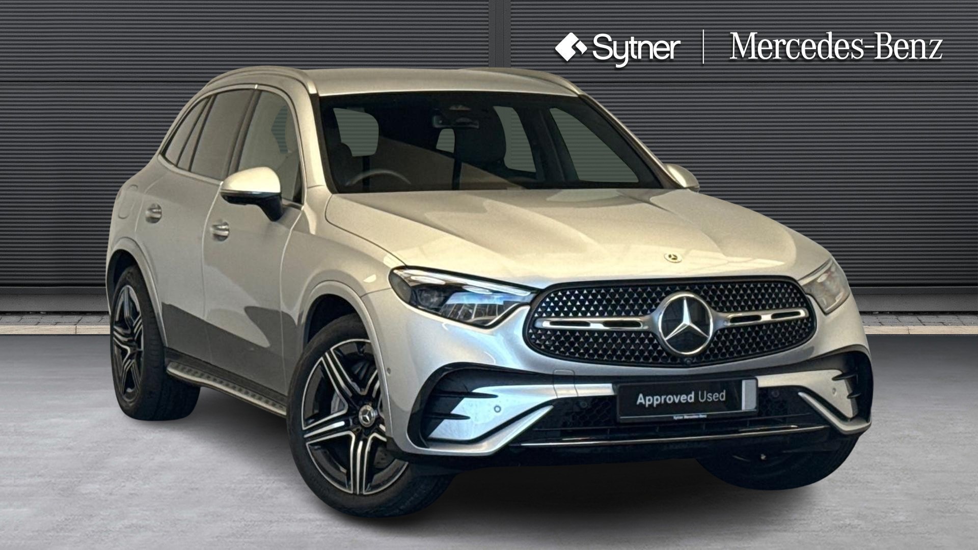 2023 Mercedes-Benz GLC