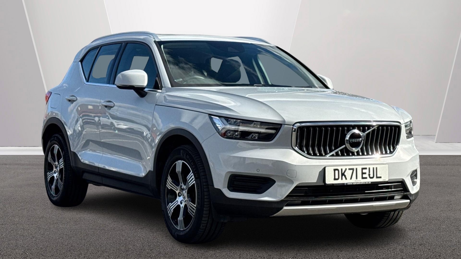 2021 Volvo XC40