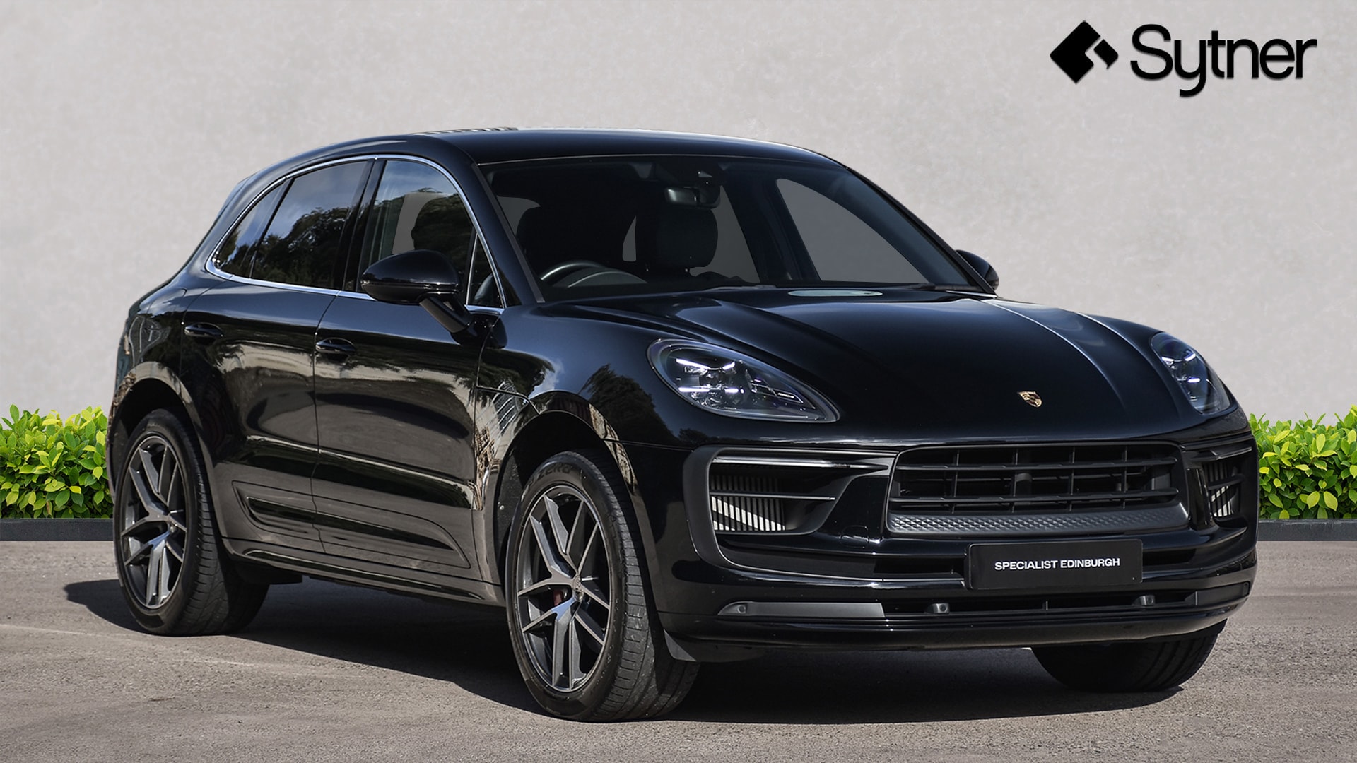 2023 Porsche Macan