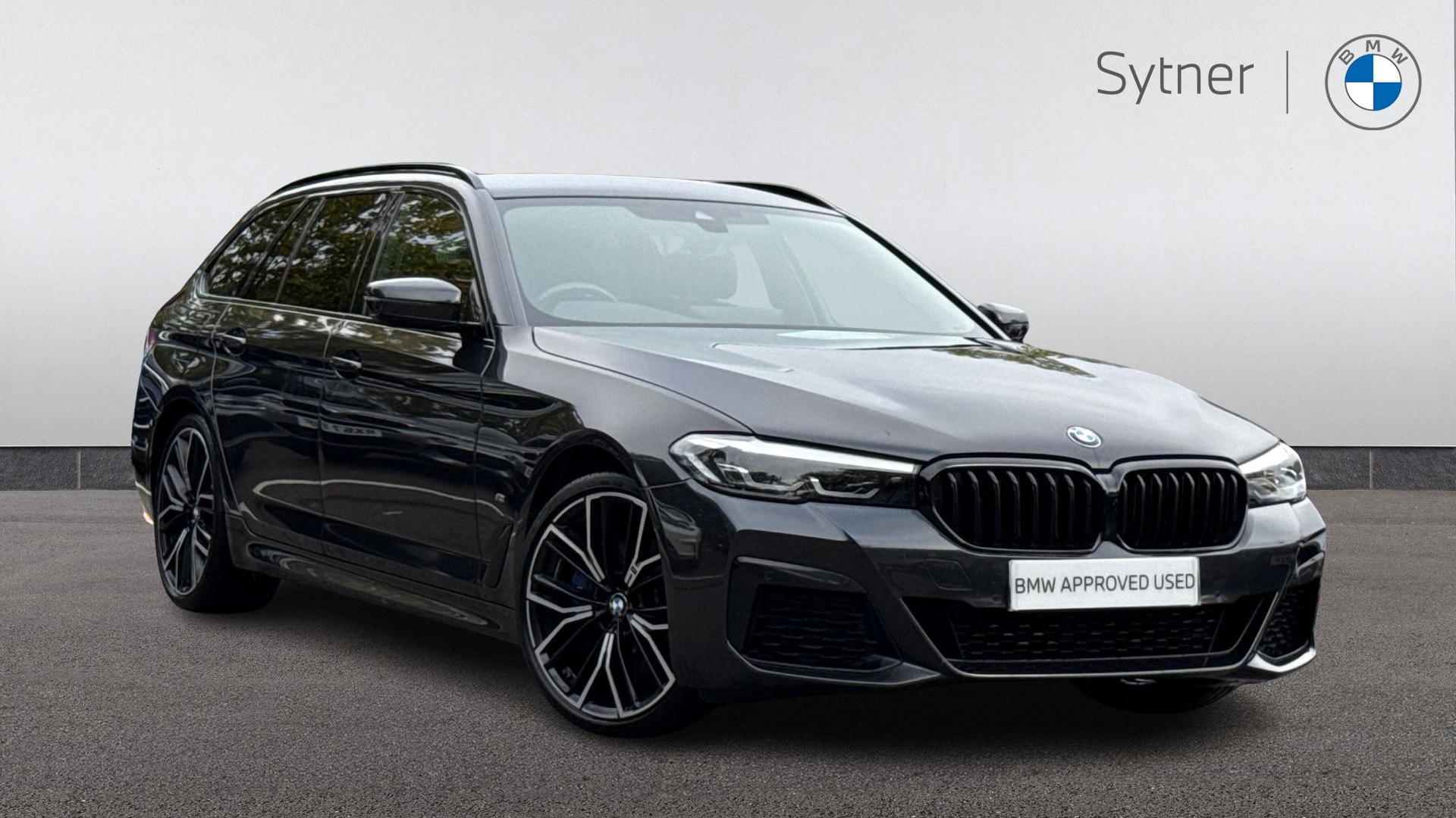 2022 BMW 5 Series