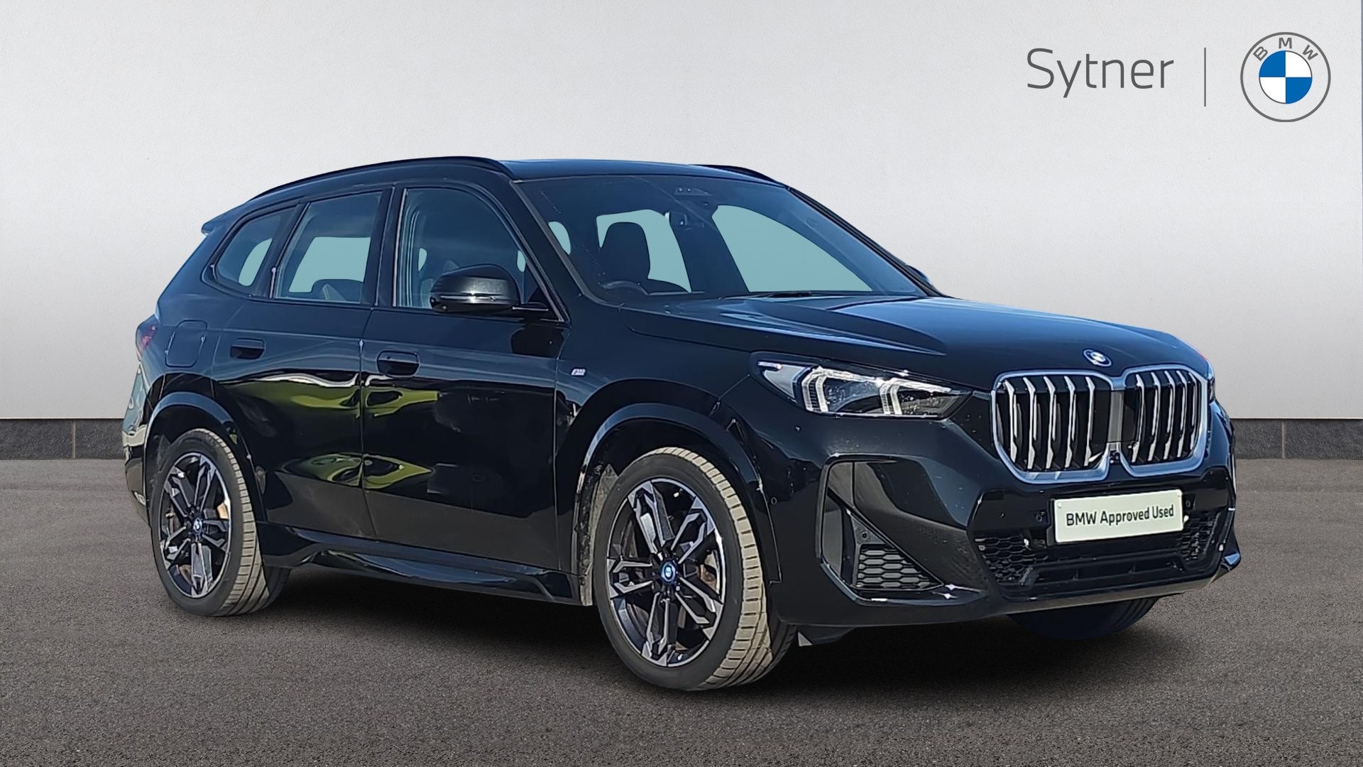 2023 BMW X1