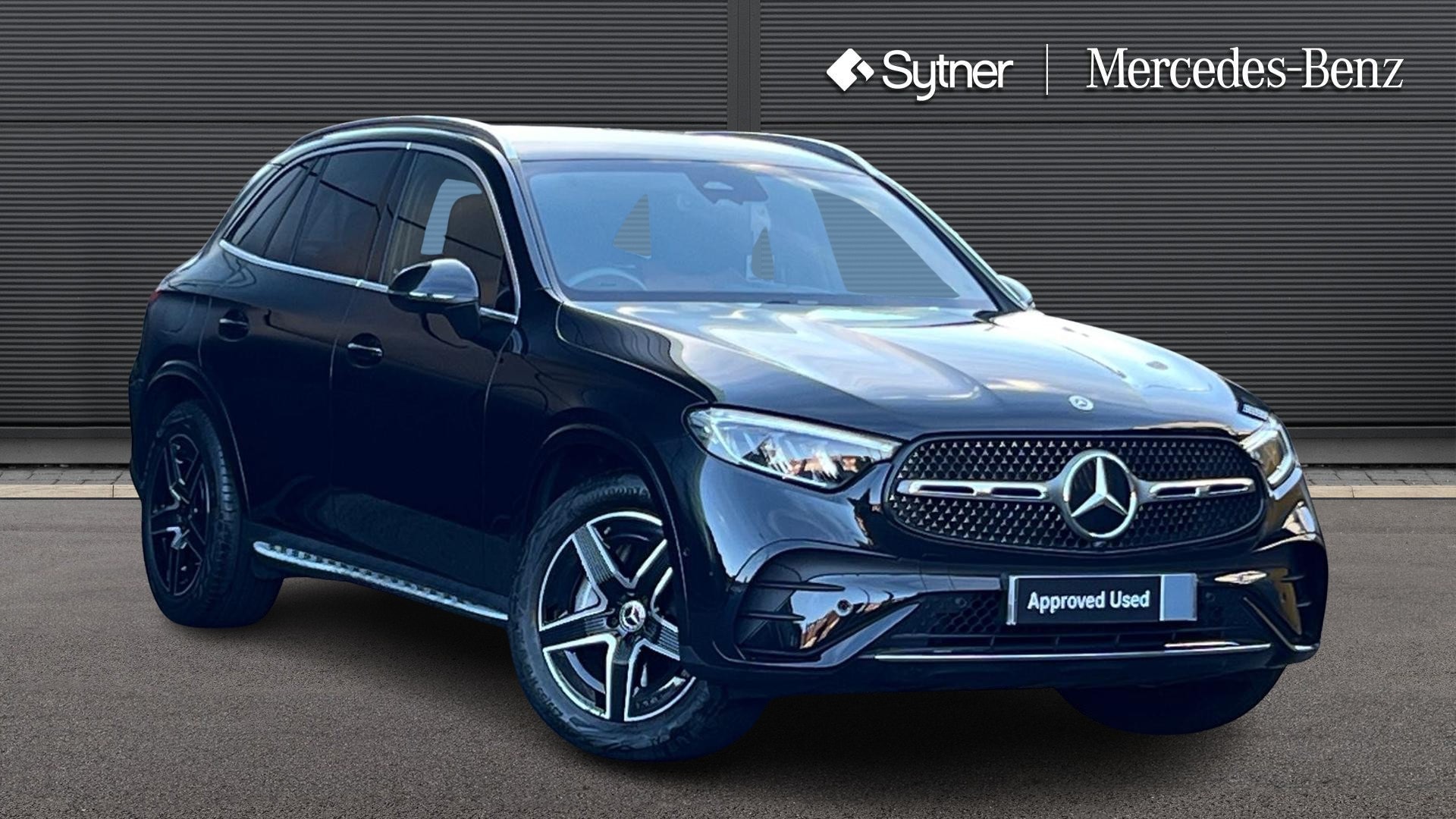 2023 Mercedes-Benz GLC