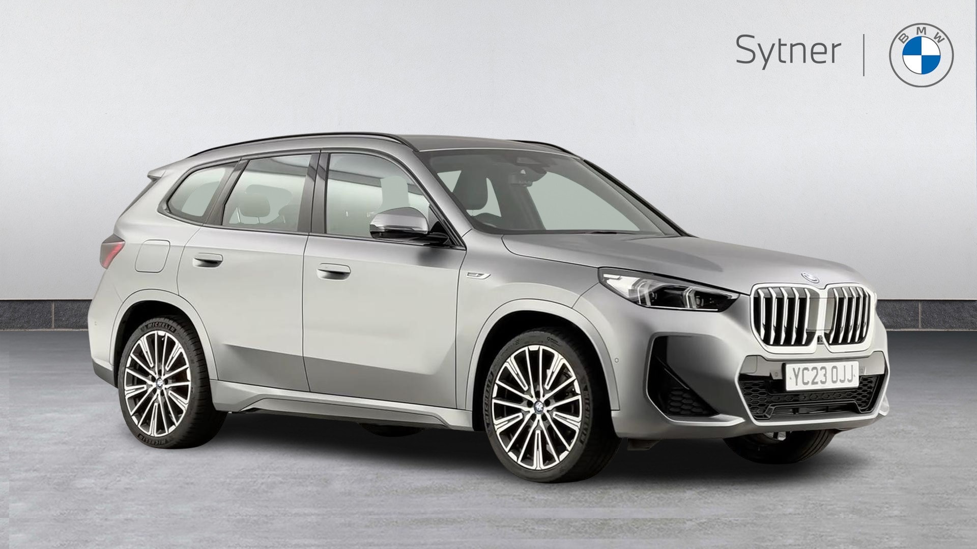 2023 BMW X1