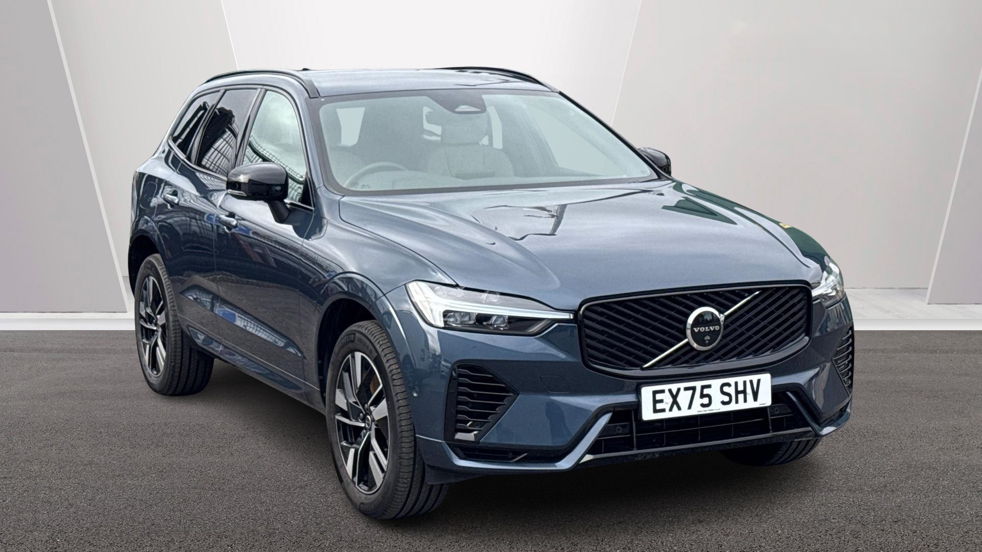 2025 Volvo XC60