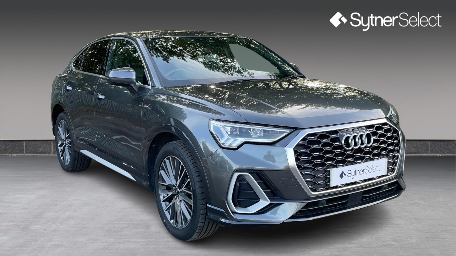 2022 Audi Q3