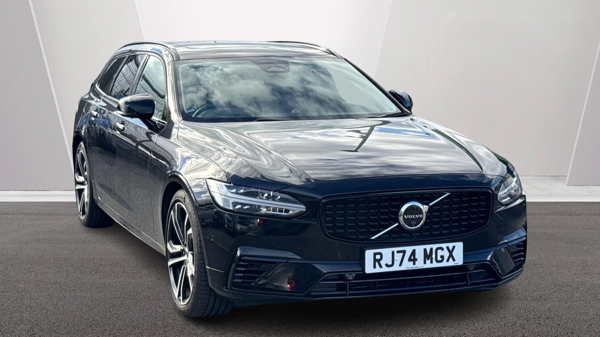 2024 Volvo V90