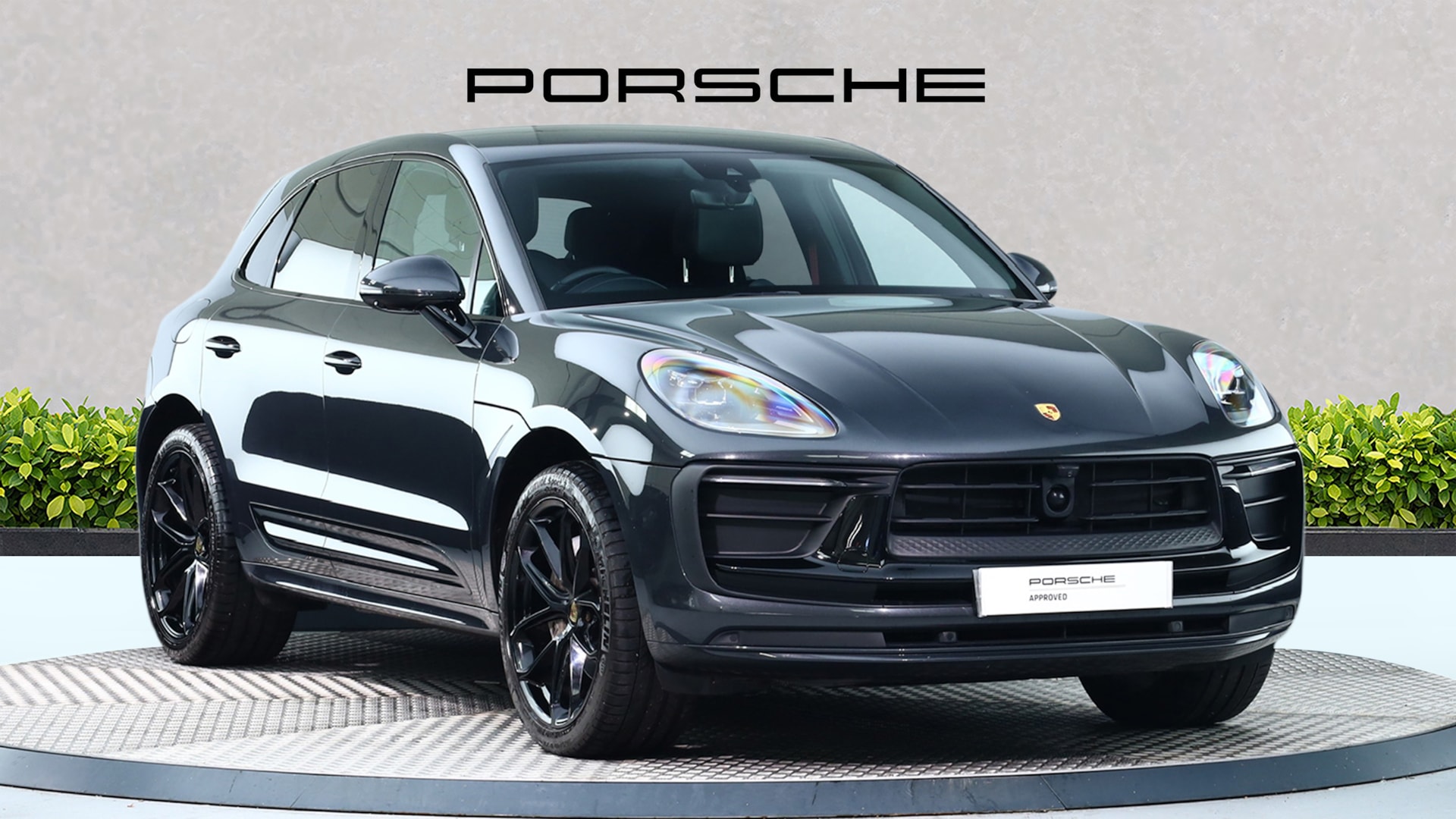 2022 Porsche Macan