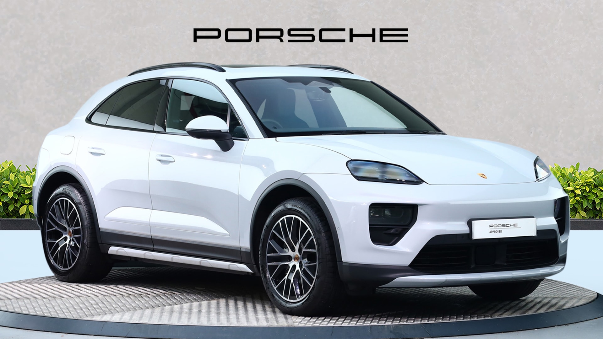 2025 Porsche Macan