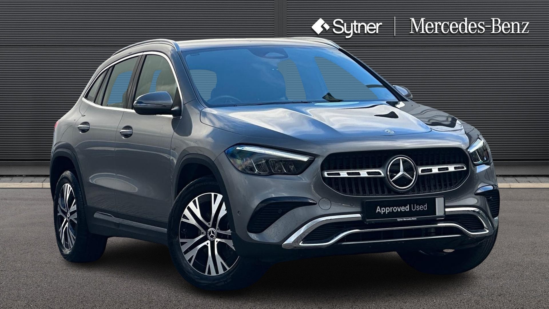 2025 Mercedes-Benz GLA