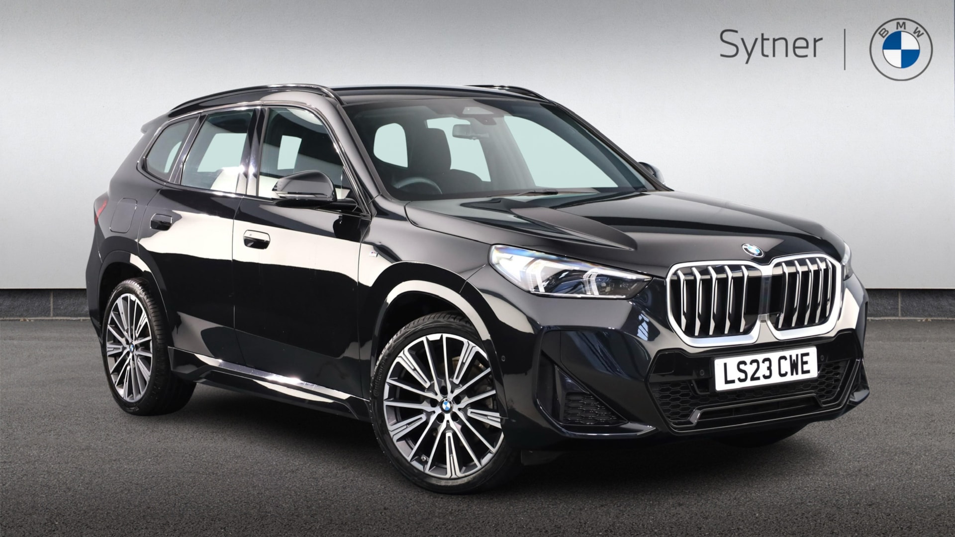 2023 BMW X1