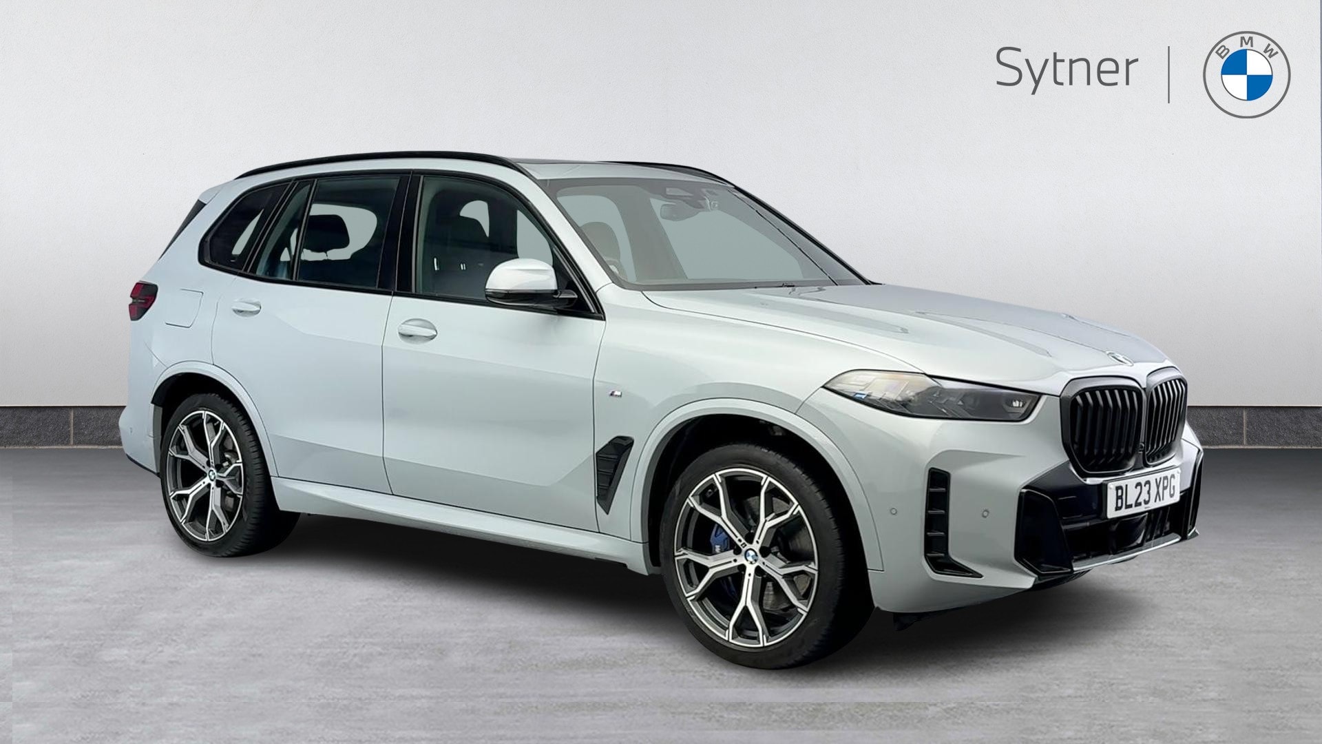 2023 BMW X5