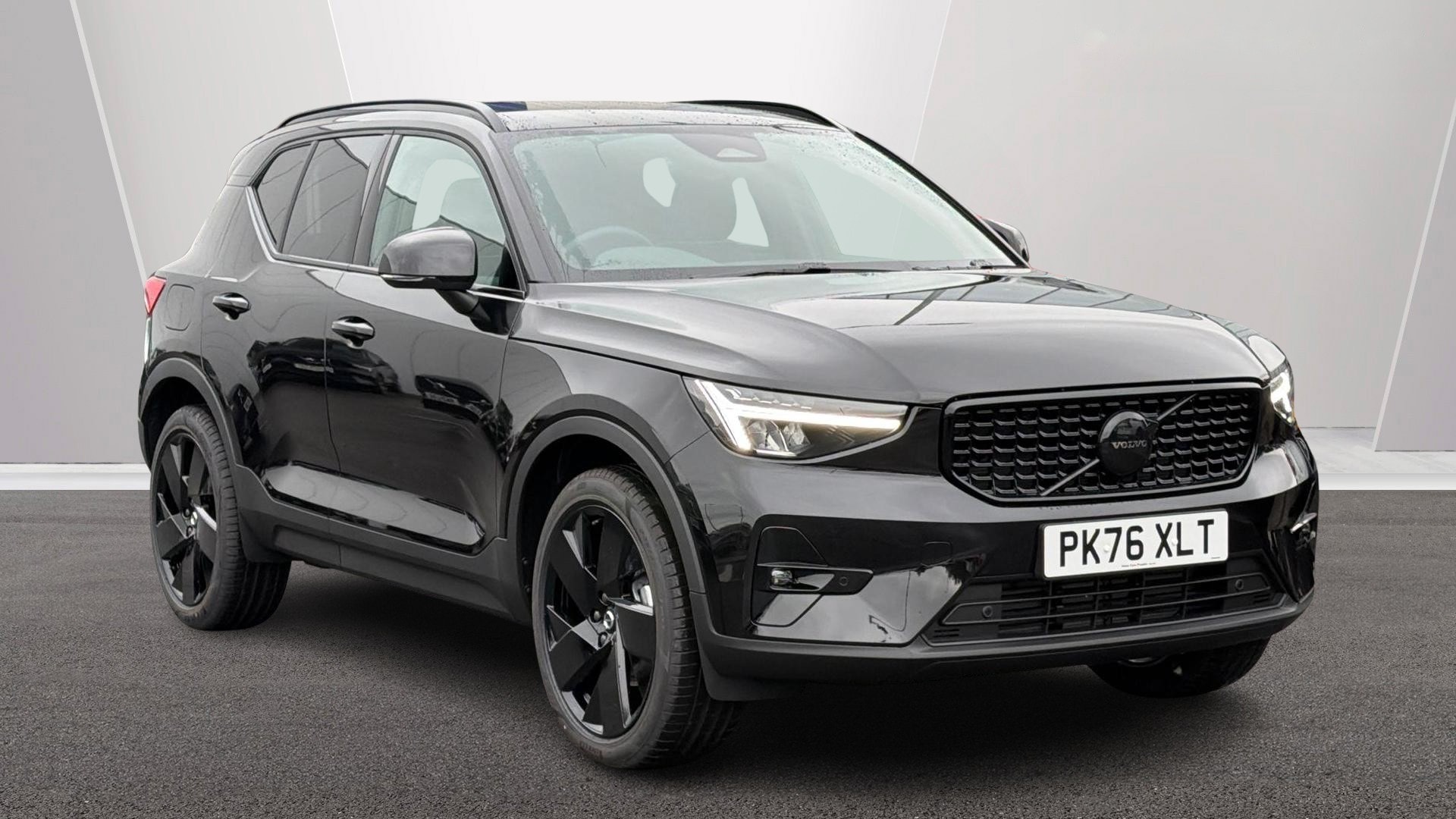 2026 Volvo XC40