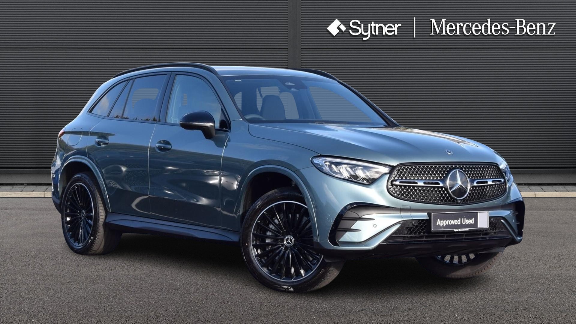 2026 Mercedes-Benz GLC