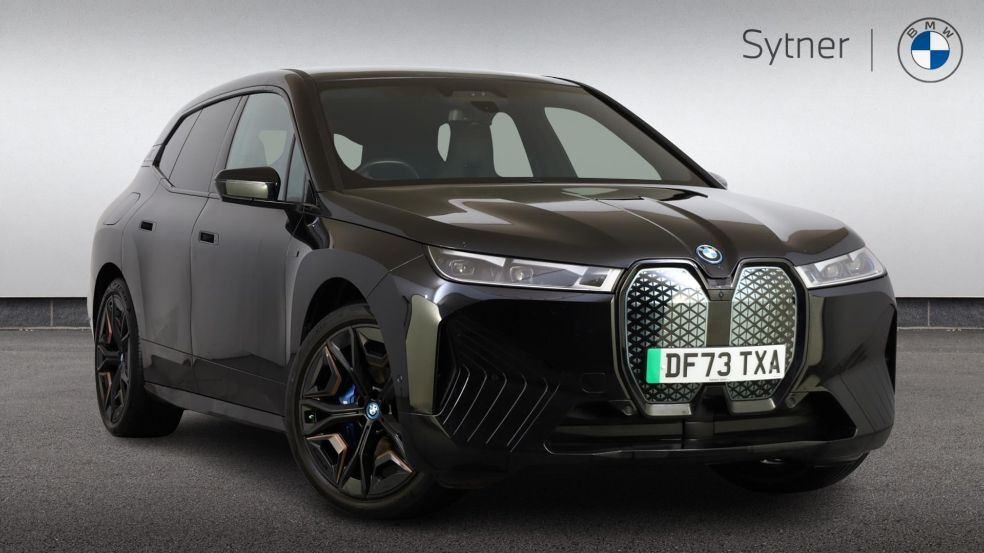 2023 BMW iX