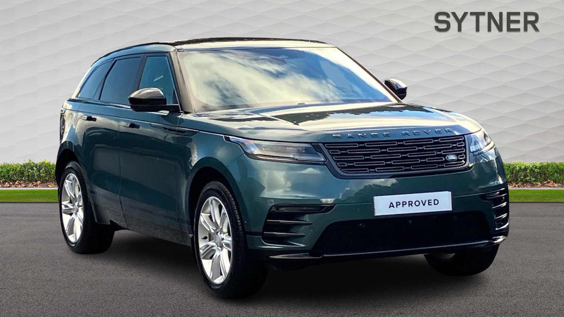 2025 Land Rover Range Rover Velar