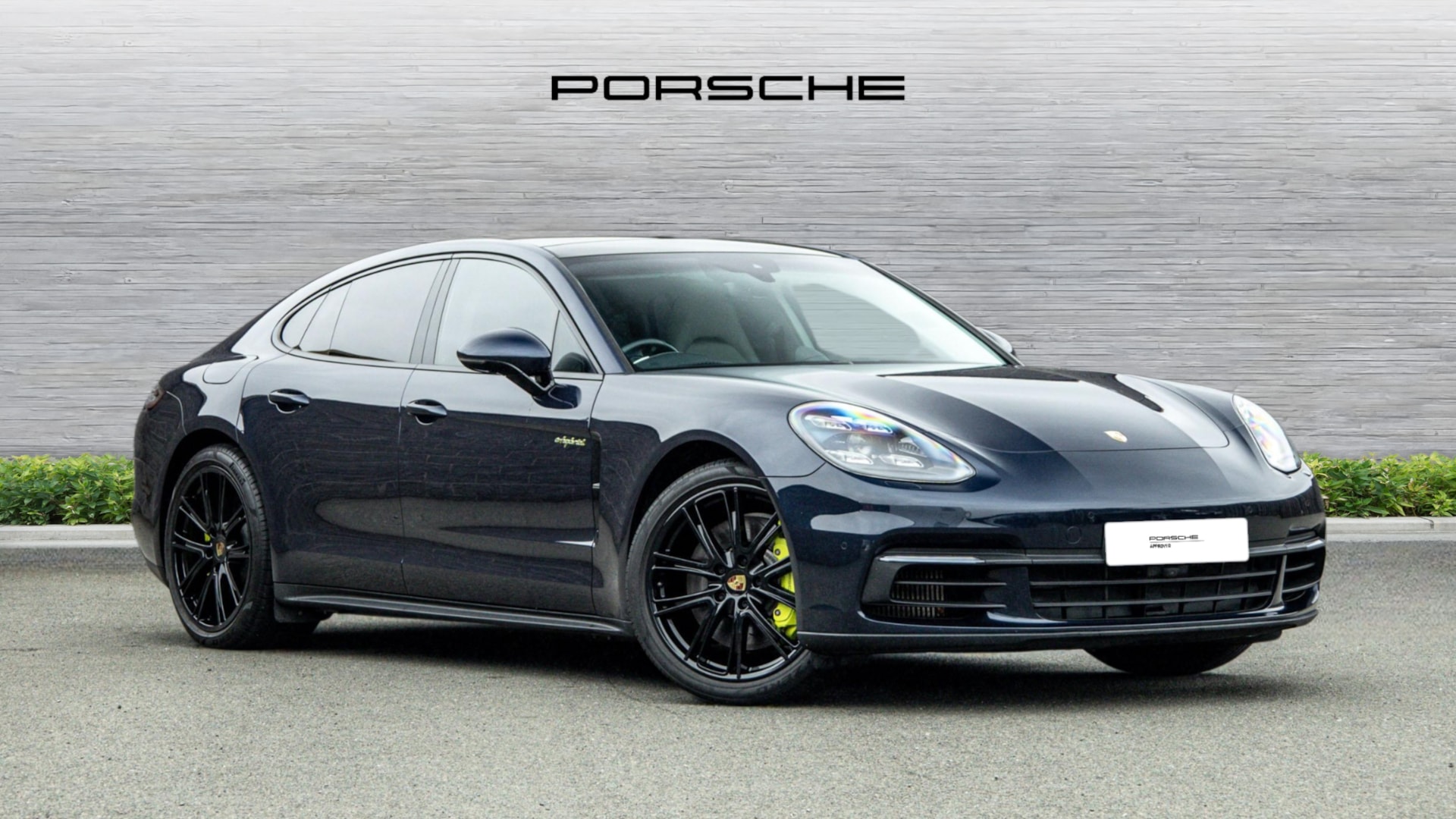2018 Porsche Panamera