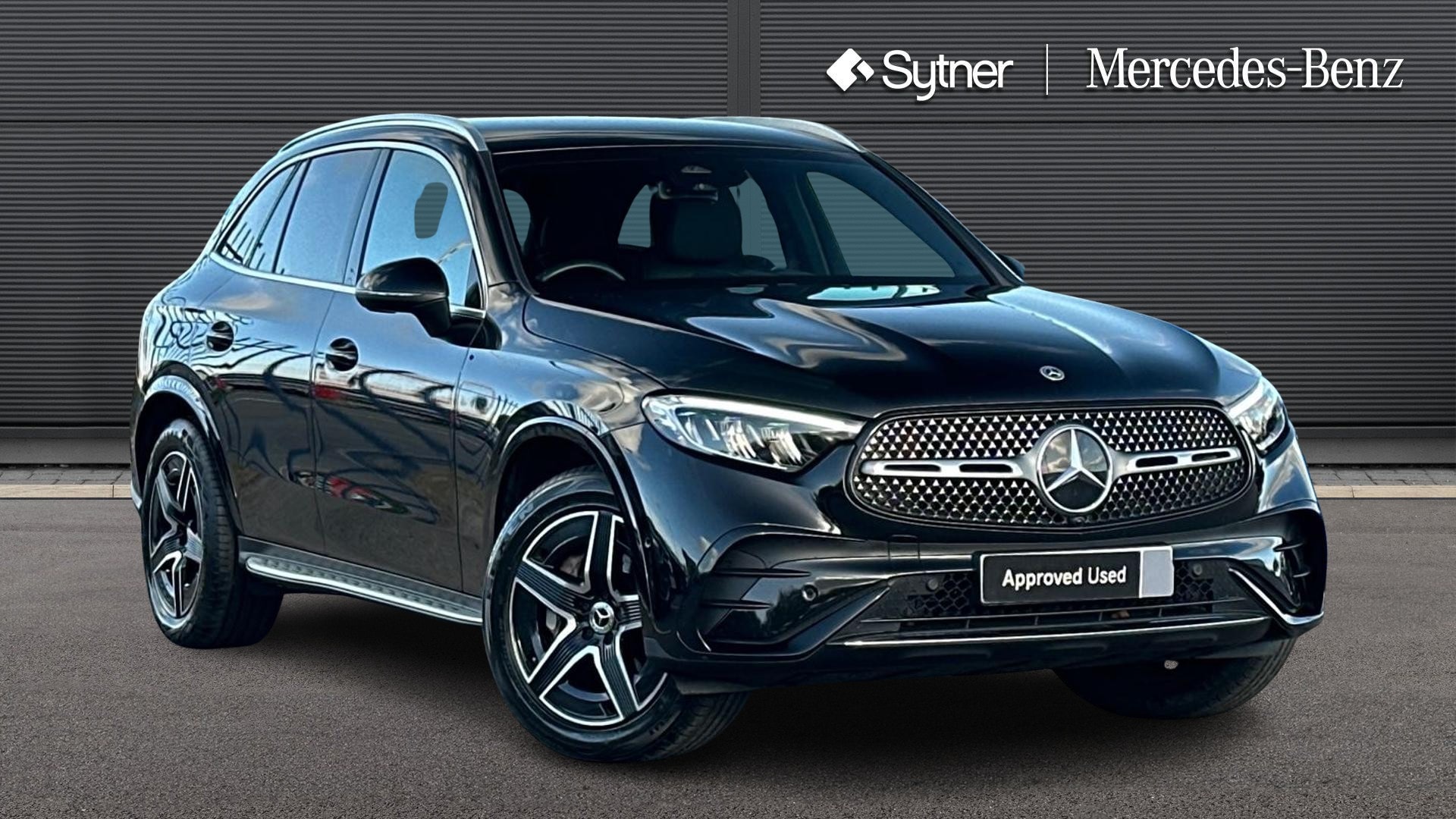 2023 Mercedes-Benz GLC
