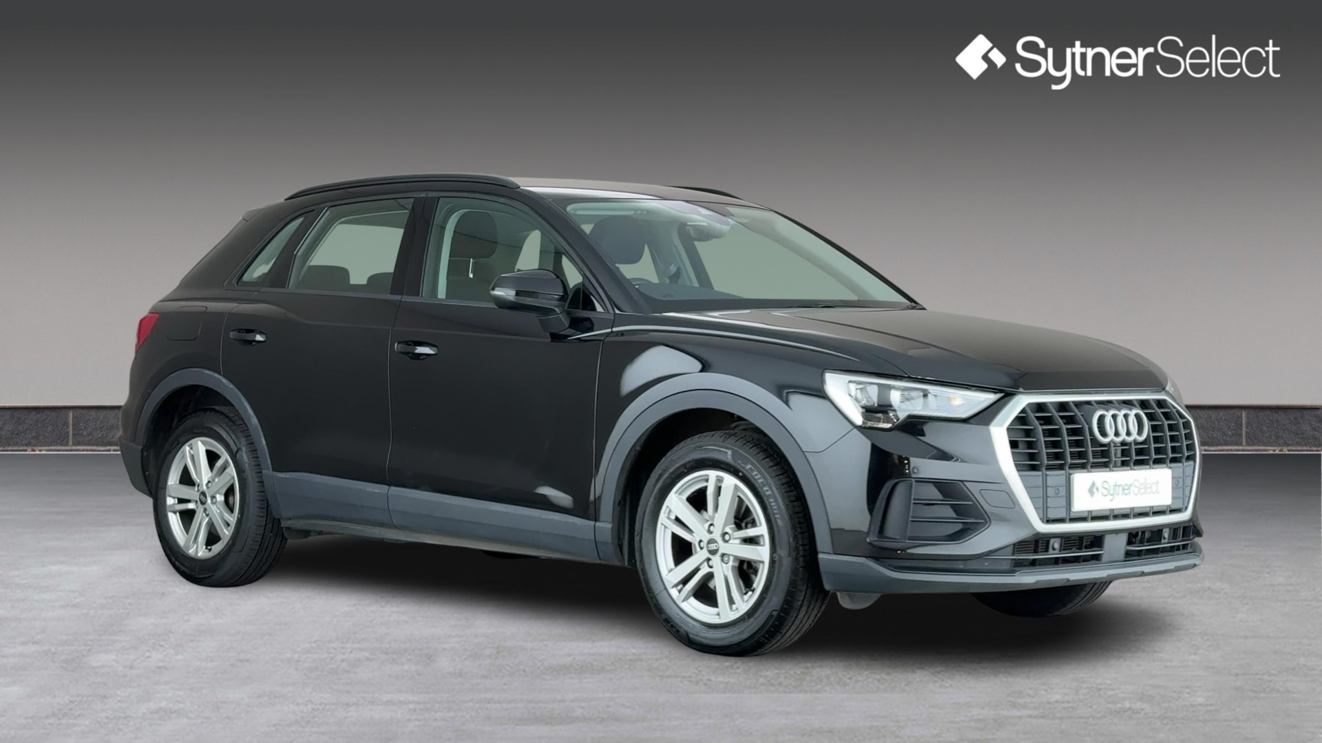 2022 Audi Q3