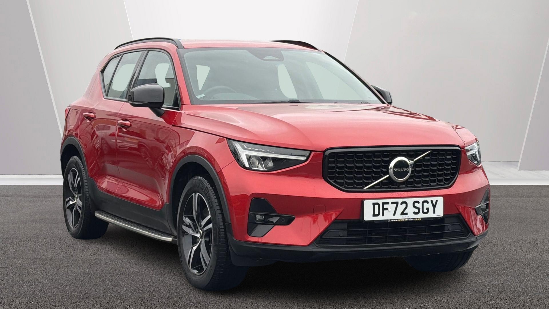 2023 Volvo XC40