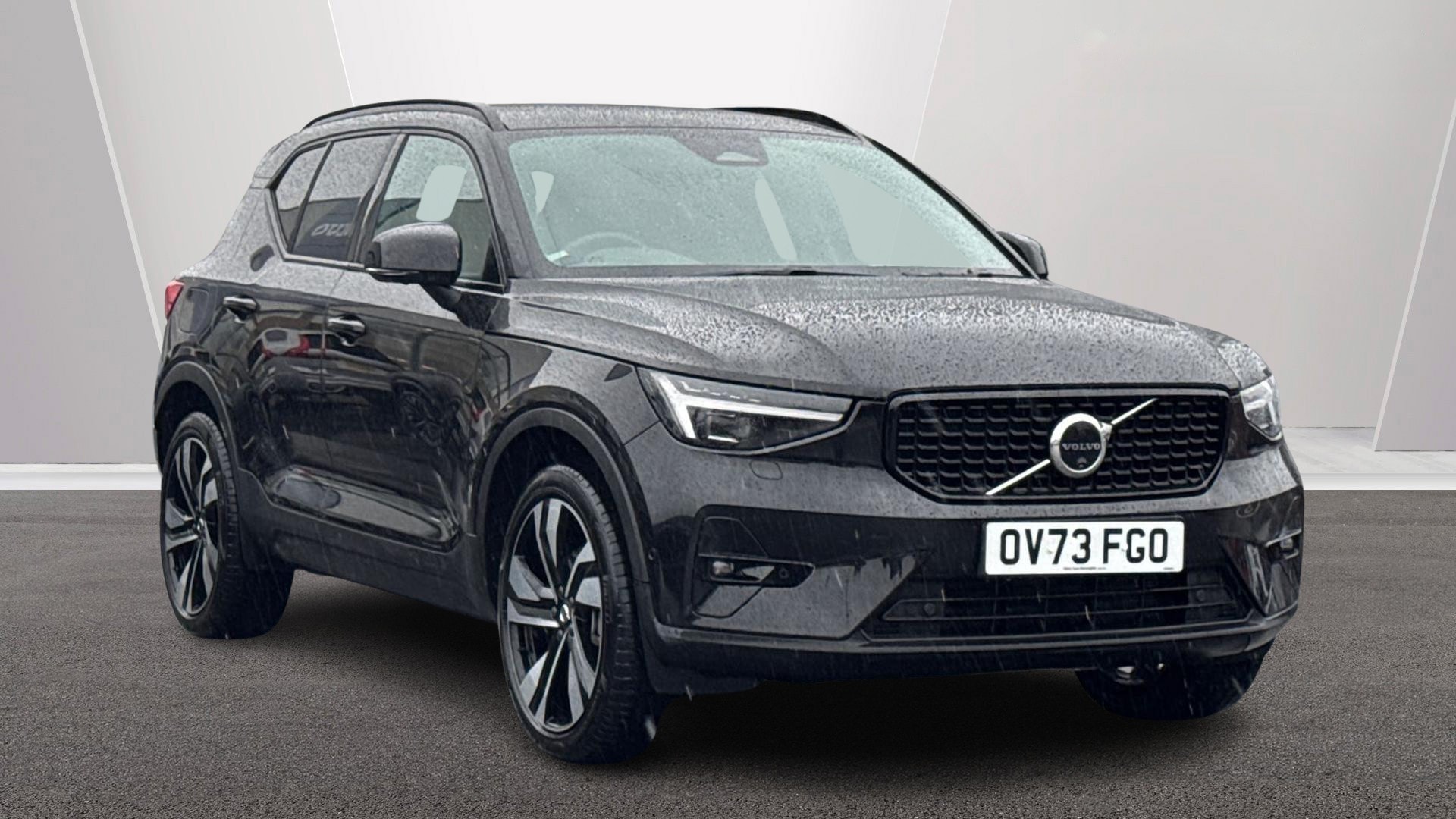 2023 Volvo XC40