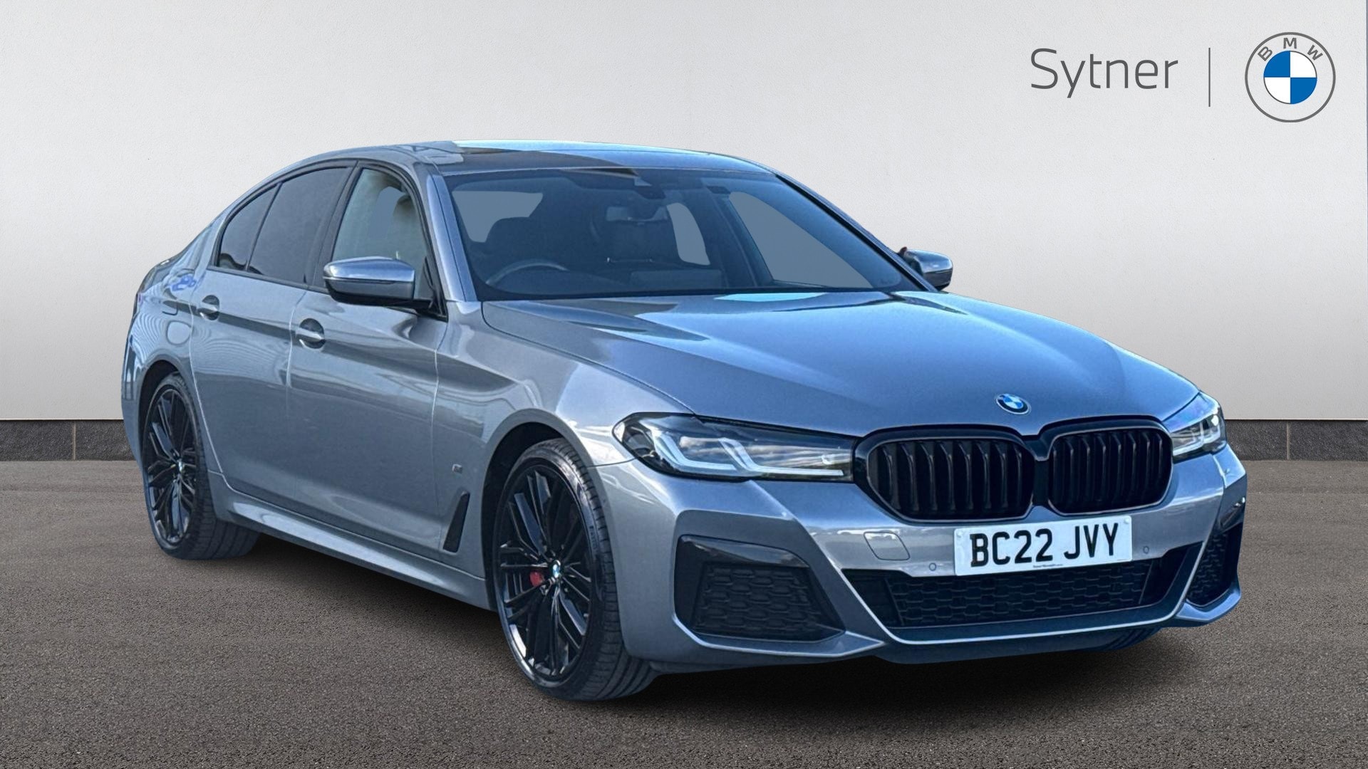 2022 BMW 5 Series