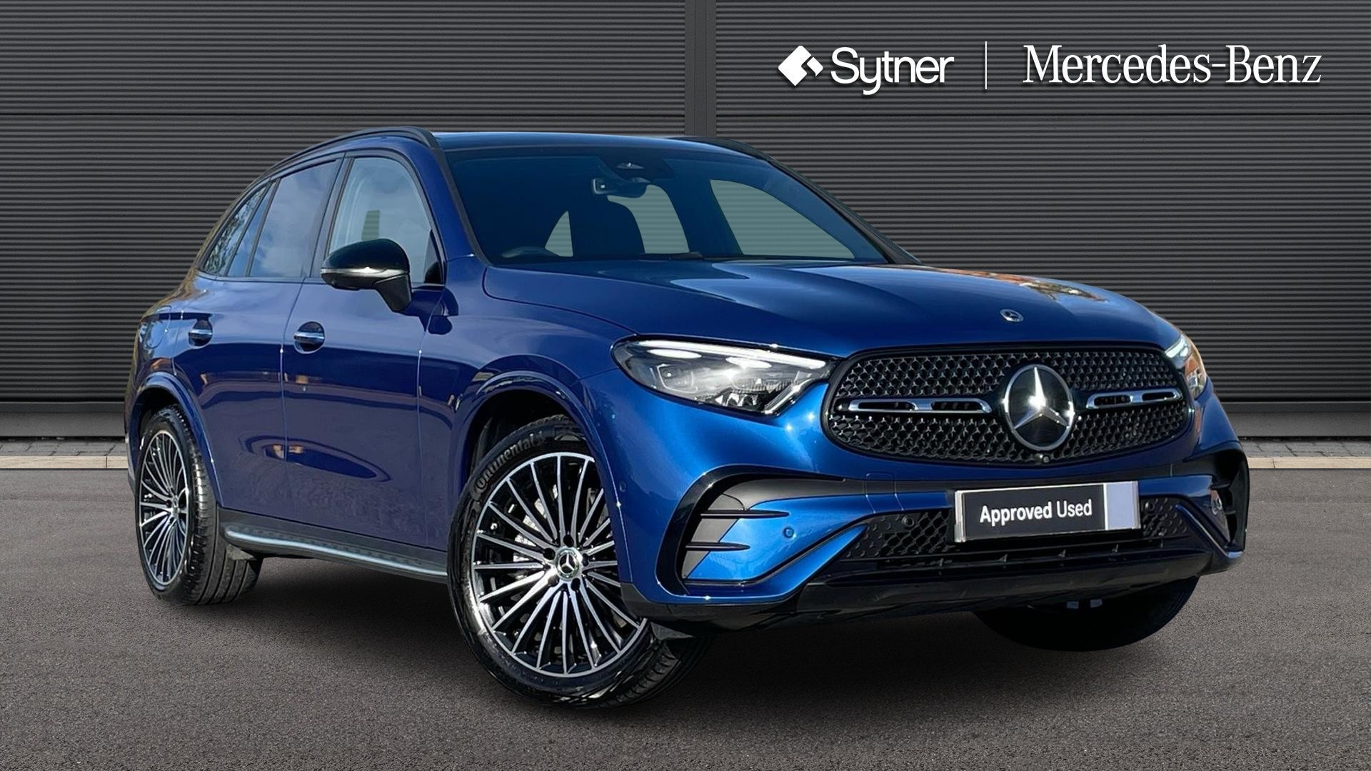 2025 Mercedes-Benz GLC