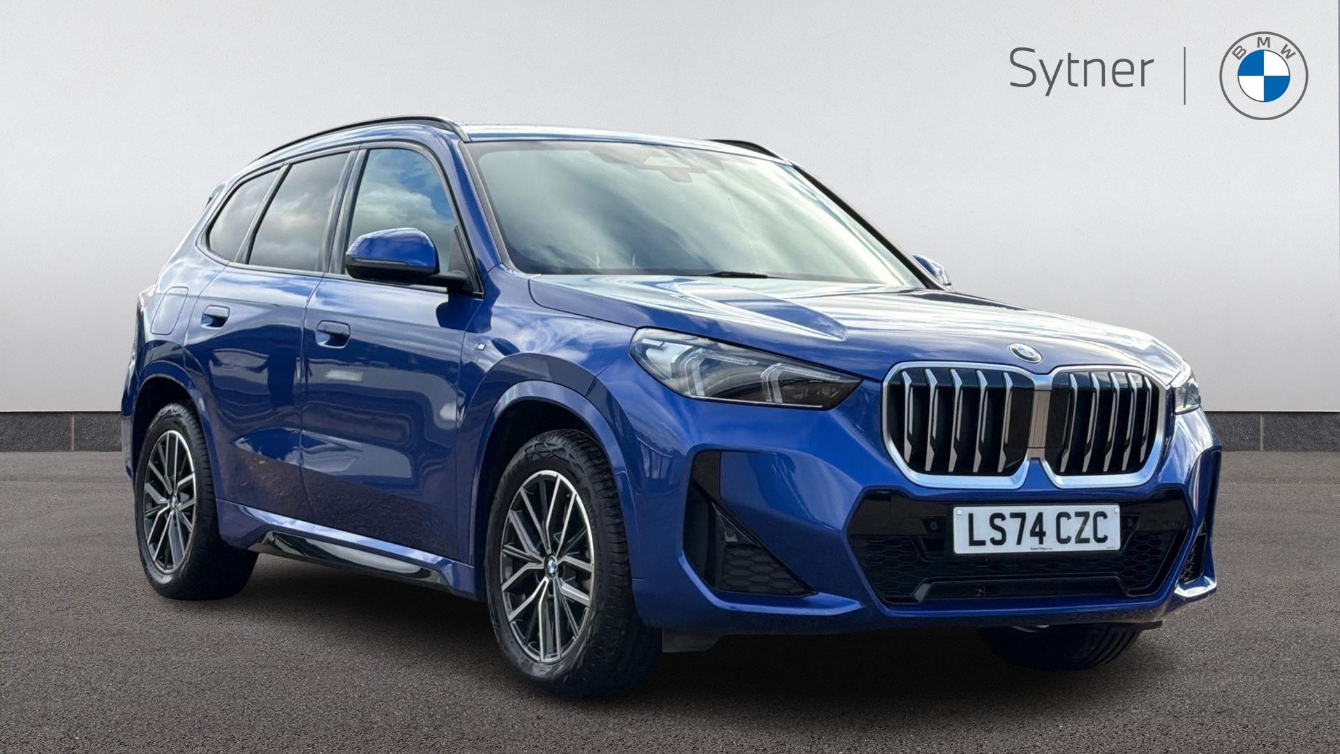 2024 BMW X1